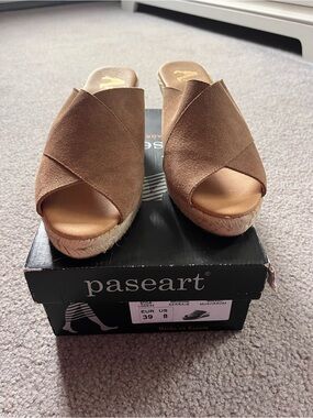 Women’s Mushroom Suede Wedge Slide Sandals